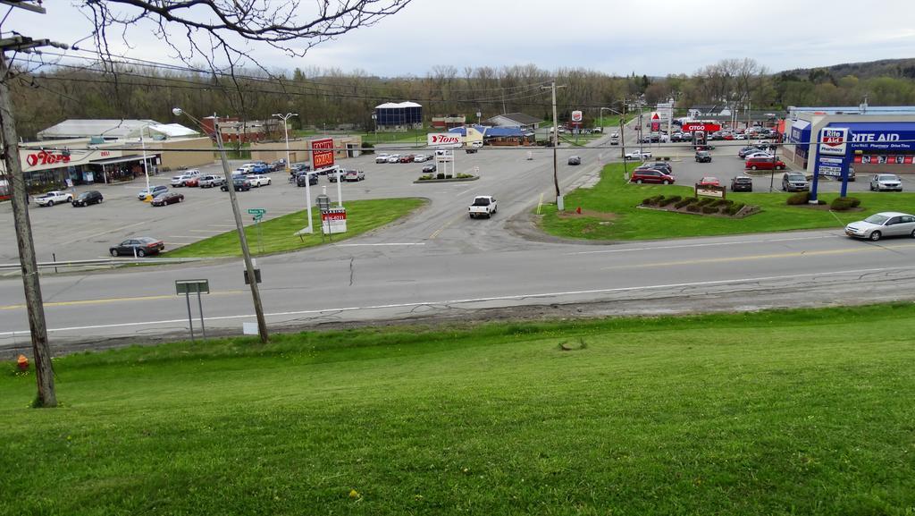 Attican Motel - Attica - Batavia - Warsaw - Darien Lake Eksteriør billede