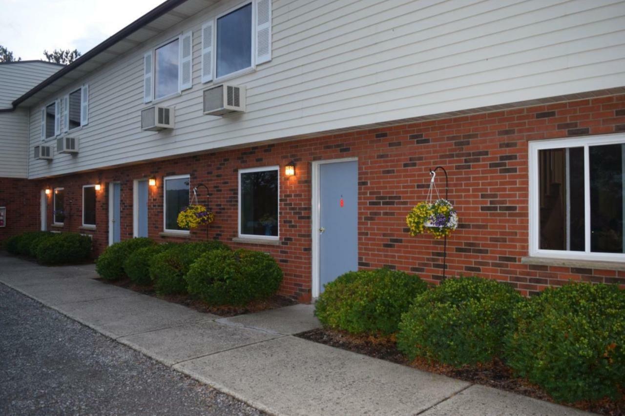 Attican Motel - Attica - Batavia - Warsaw - Darien Lake Eksteriør billede